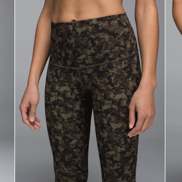 Lululemon Wunder Under Pant - Picture 3 of 8